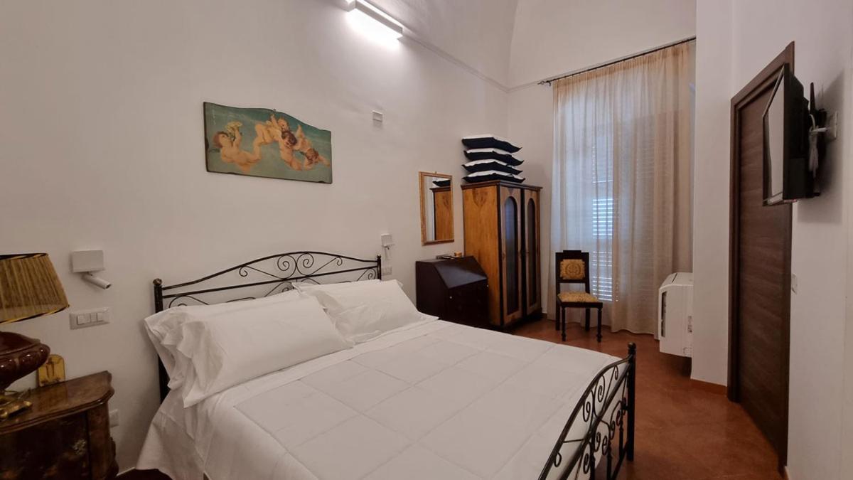 Suite Il Ducale Ferrandina Exteriör bild